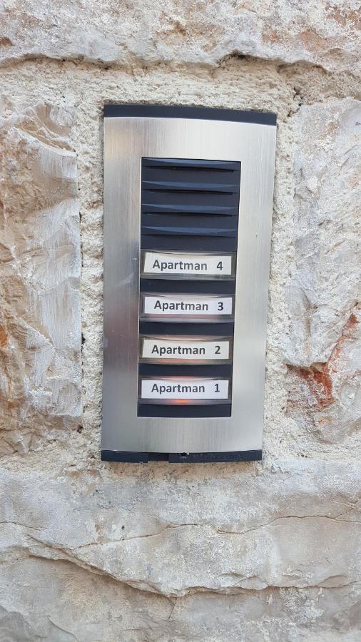 Centar Vodice Apartmani Zewnętrze zdjęcie