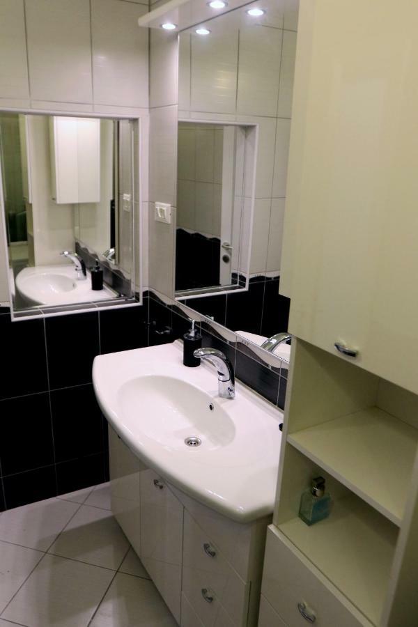 Centar Vodice Apartmani Pokój zdjęcie